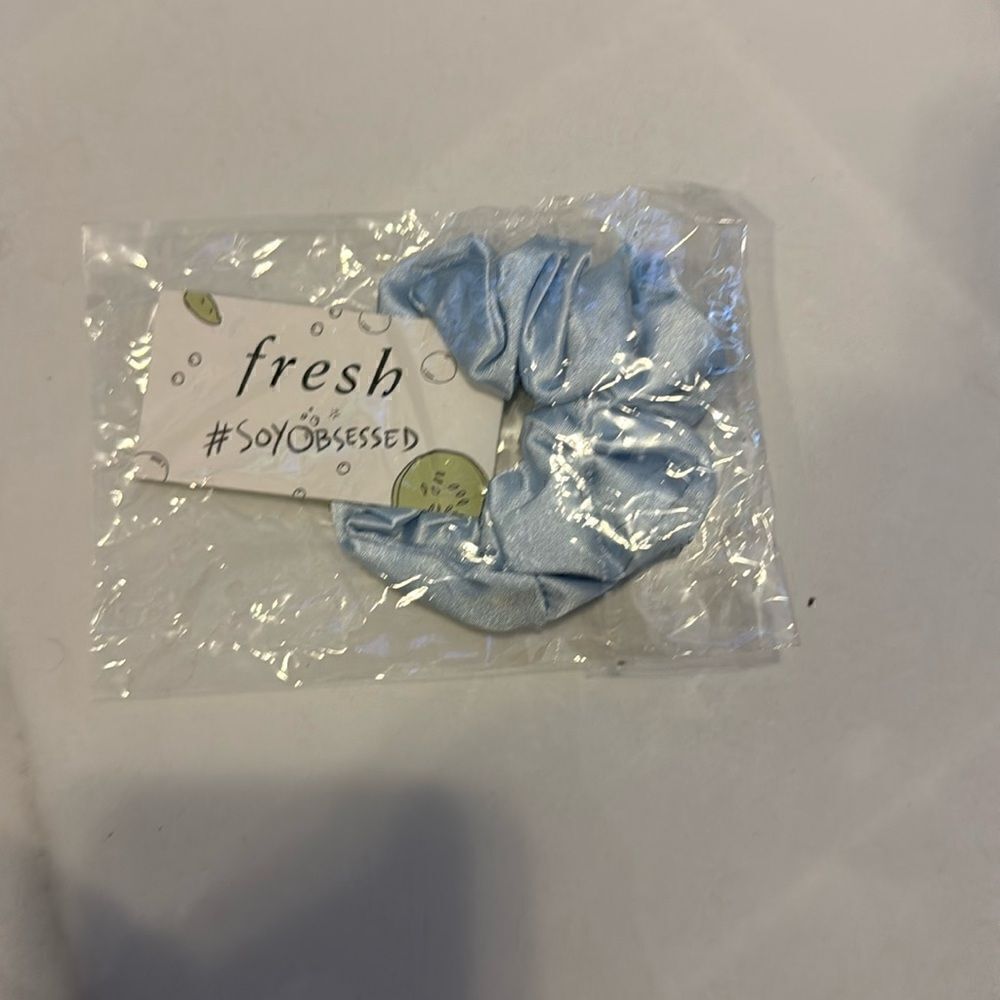 Fresh hair tie #8